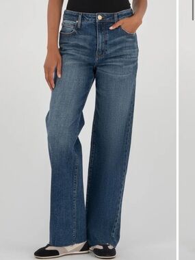 NWT Kut from Kloth Sienna Raw Hem High Waist Straight Leg Jean size 00